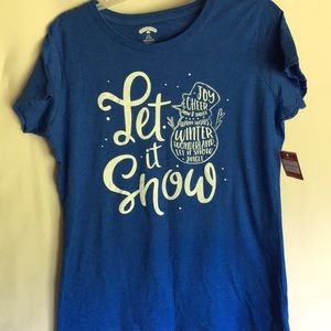 ☆ Let it snow T-shirt